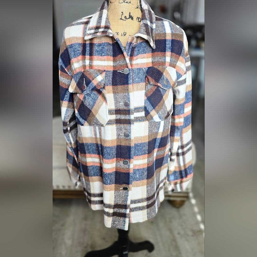 Women's Plaid Button-Up Shirt Jacket